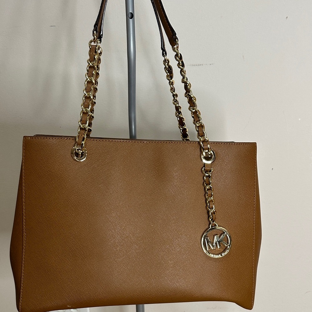 Michael Kors Tan Shoulder Bag with Gold Accents